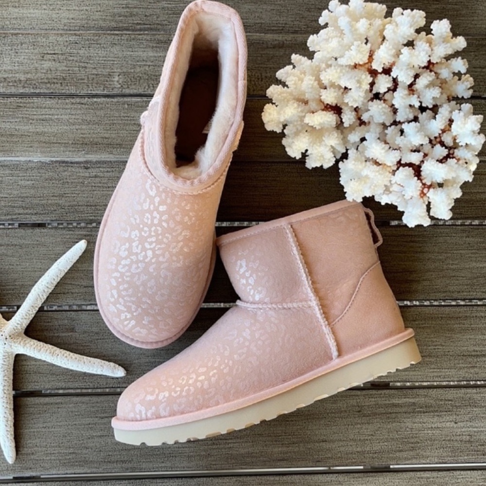 🌴🔆UGG- CLASSIC MINI SNOW LEOPARD BOOTS🔆🌴 - Picture 11 of 15